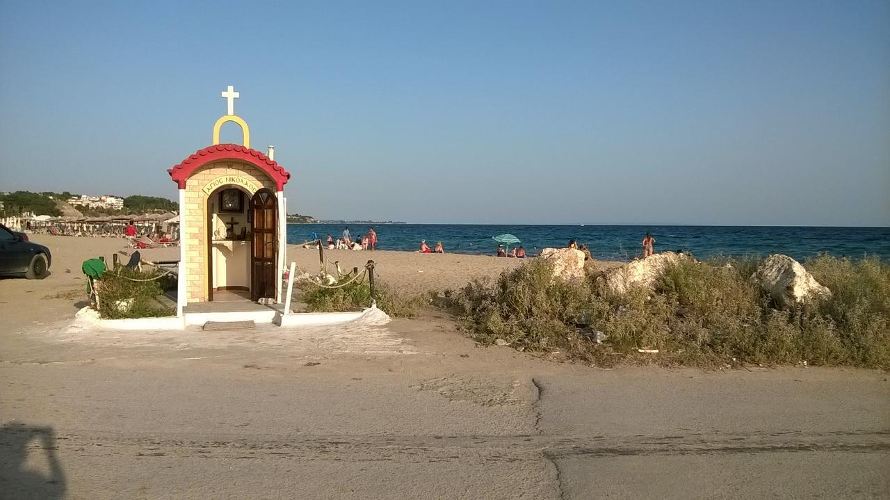 Ferienhaus Kali Beach Chalkidiki Nea Kallikrateia ภายนอก รูปภาพ