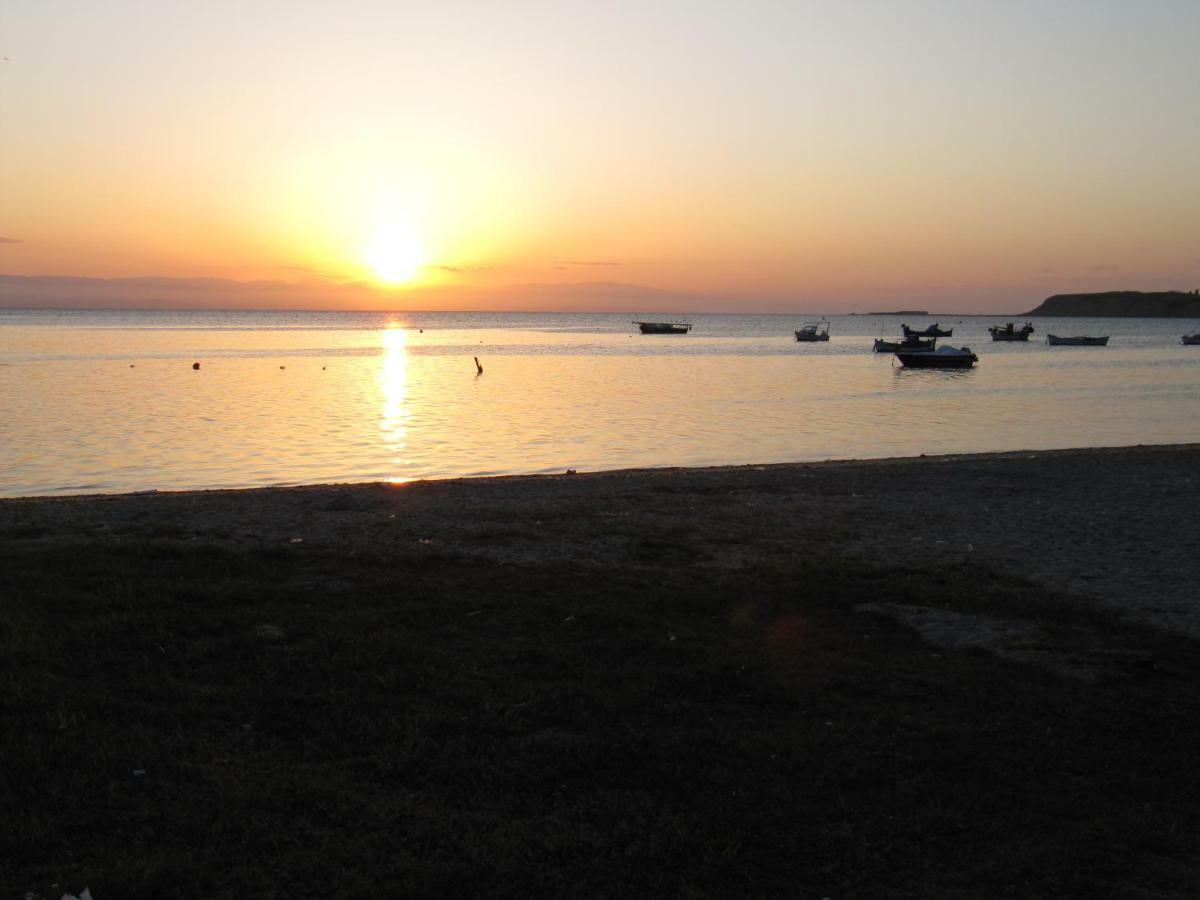 Ferienhaus Kali Beach Chalkidiki Nea Kallikrateia ภายนอก รูปภาพ